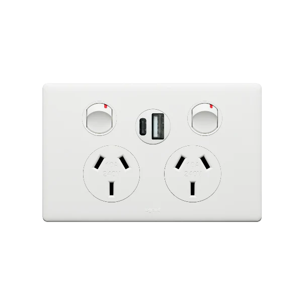 Legrand Excel Life 10A Double Powerpoint with Integrated USB Type A+C Chargers