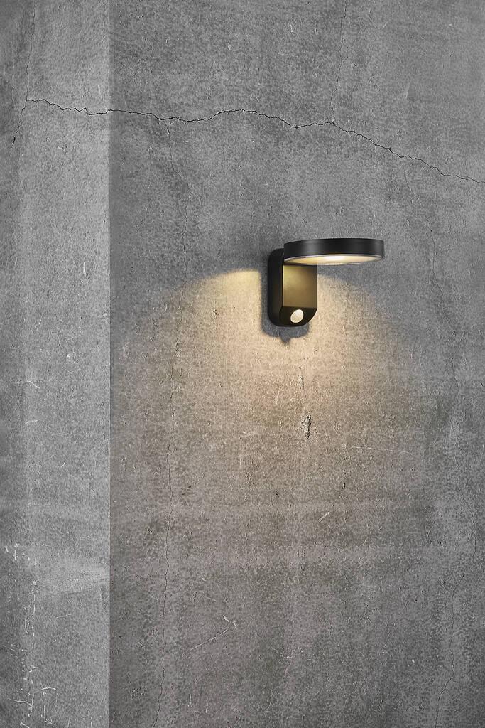 Rica Round Solar Powered Wall Light - Image 6